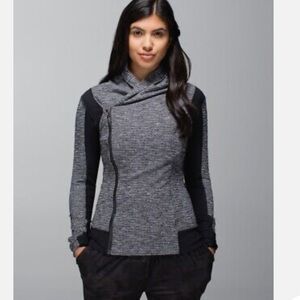 Like New LULULEMON BHAKTI Yoga Jacket Coco Pique Black